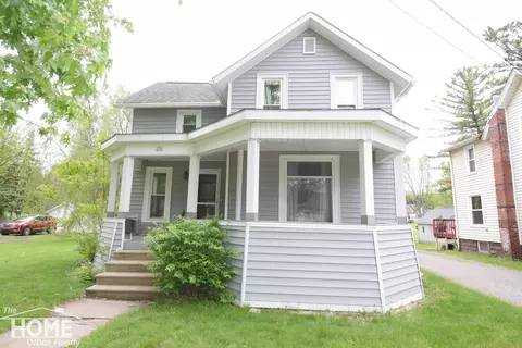 231 W W Rdg, Owosso, MI 48867