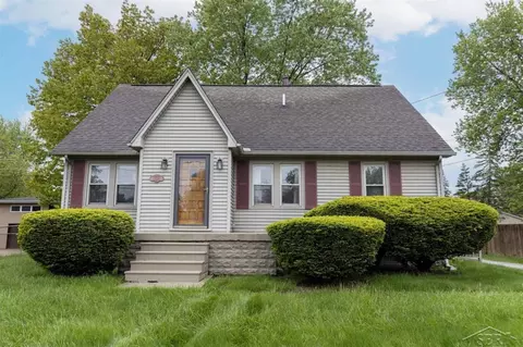 2325 N N Ctr, Saginaw, MI 48603