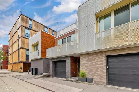 2638 John R, Detroit, MI 48201
