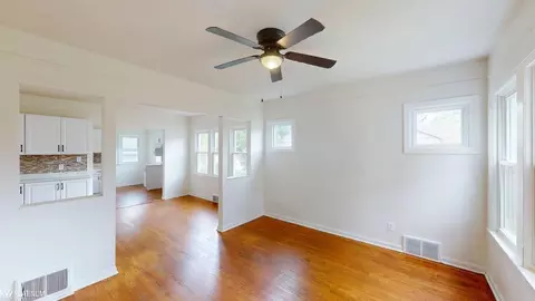 21742 Boulder, Eastpointe, MI 48021 photo 8