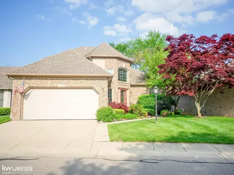57126 Copper Crk, Washington, MI 48094