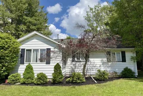 171 Sparling, Saginaw, MI 48609