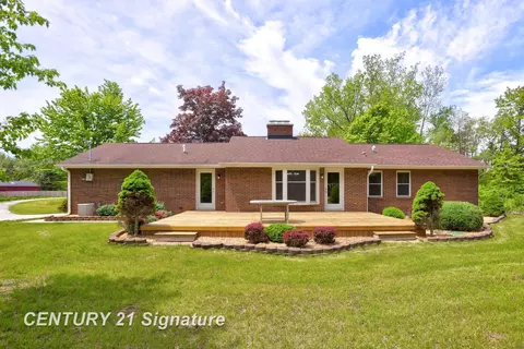 Exterior - 4769 S Fordney, Hemlock, MI 48626 photo 5 of 13