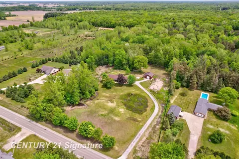 View/Area - 4769 S Fordney, Hemlock, MI 48626 photo 8 of 9