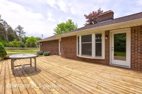 Exterior - 4769 S Fordney, Hemlock, MI 48626 photo 7 of 13