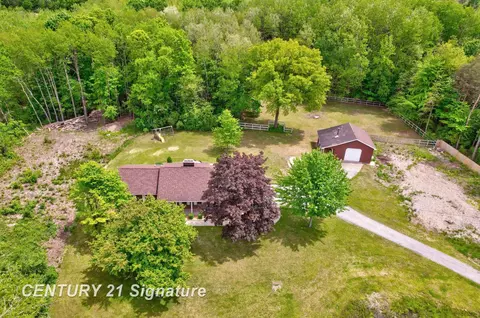 View/Area - 4769 S Fordney, Hemlock, MI 48626 photo 1 of 9
