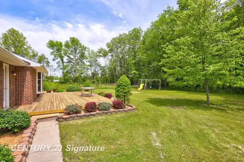 Exterior - 4769 S Fordney, Hemlock, MI 48626 photo 8 of 13