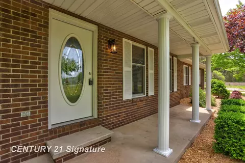 Exterior - 4769 S Fordney, Hemlock, MI 48626 photo 3 of 13