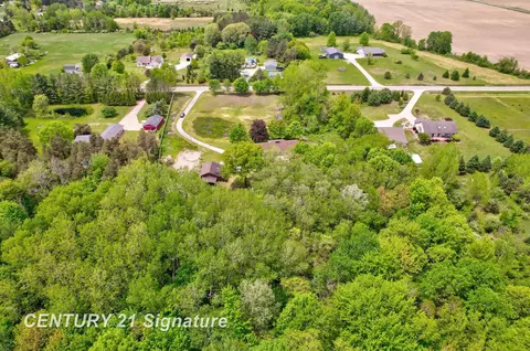View/Area - 4769 S Fordney, Hemlock, MI 48626 photo 7 of 9