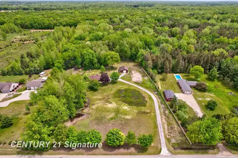 View/Area - 4769 S Fordney, Hemlock, MI 48626 photo 4 of 9