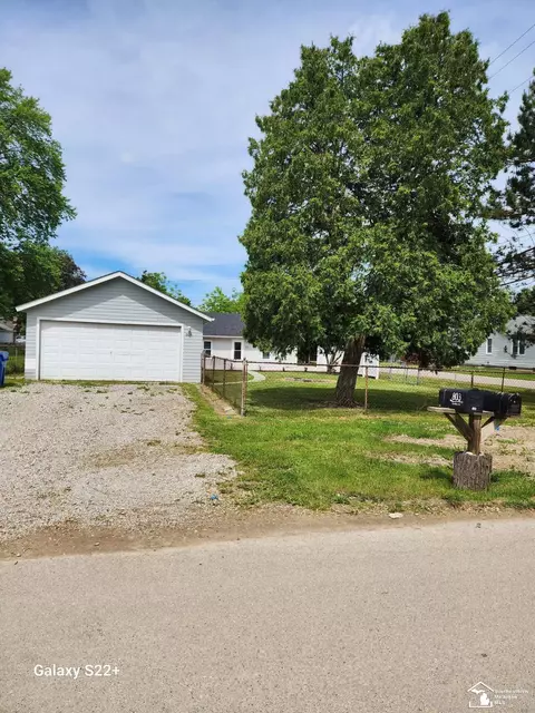 804 Rambow, Monroe, MI 48161