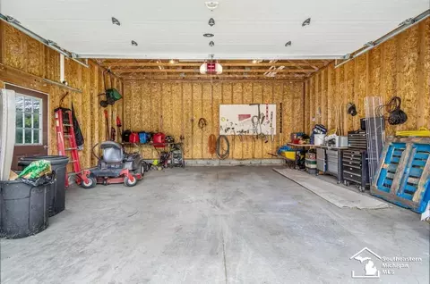 177 W Willis, Saline, MI 48176 photo 47