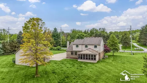 177 W Willis, Saline, MI 48176 photo 51
