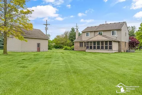 177 W Willis, Saline, MI 48176 photo 52