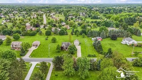 177 W Willis, Saline, MI 48176 photo 60