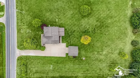177 W Willis, Saline, MI 48176 photo 56