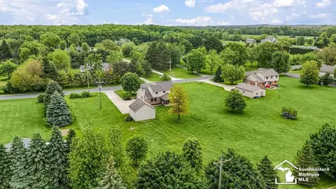 177 W Willis, Saline, MI 48176 photo 61