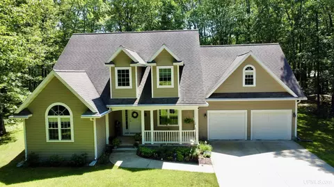 119 Mallard, Gladstone, MI 49837