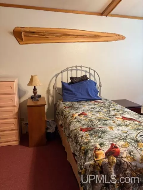 Bedroom - 406 3rd, Wakefield, MI 49968 photo 4 of 5