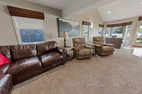 Living - 4679 Appleby, Gladwin, MI 48624 photo 3 of 7