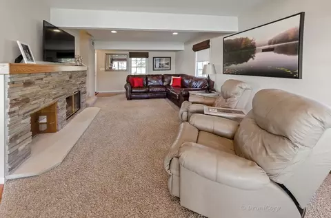 Living - 4679 Appleby, Gladwin, MI 48624 photo 5 of 7