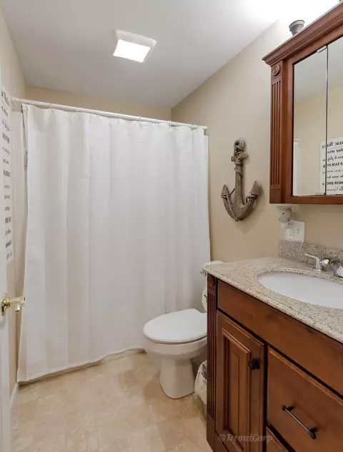 Bath - 4679 Appleby, Gladwin, MI 48624 photo 2 of 6