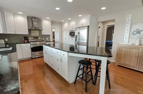 Kitchen - 4679 Appleby, Gladwin, MI 48624 photo 2 of 5