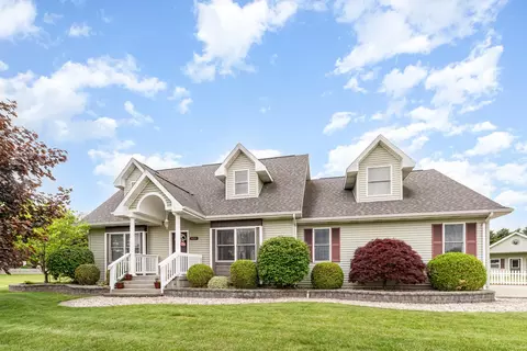 Exterior - 424 Gale, Ithaca, MI 48847 photo 10 of 10