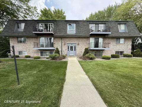 105 Provincial # 4, Saginaw, MI 48638