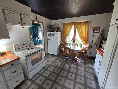 Kitchen - 709 N Third, Ishpeming, MI 49849 photo 4 of 7