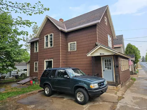 Exterior - 709 N Third, Ishpeming, MI 49849 photo 2 of 4