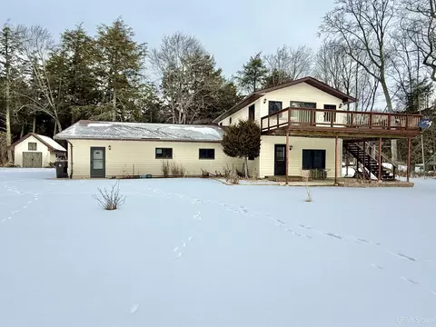 10917 Mirons 168, Rapid River, MI 49878