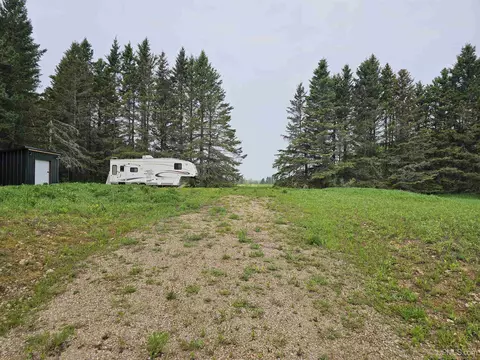 N5537 Rock River, Chatham, MI 49816