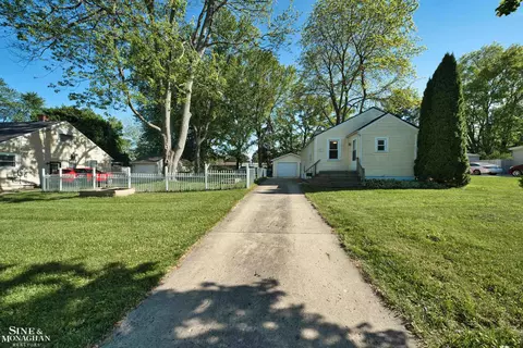 622 Kendon, Lansing, MI 48910 photo 27