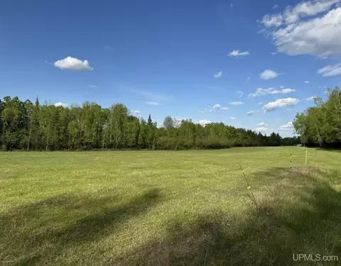 tbd Fischer Lk, Niagara C-wi, WI 54151