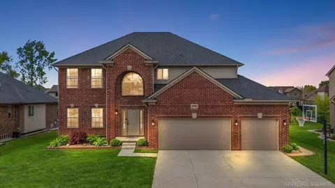 29696 Kevin, Chesterfield, MI 48051