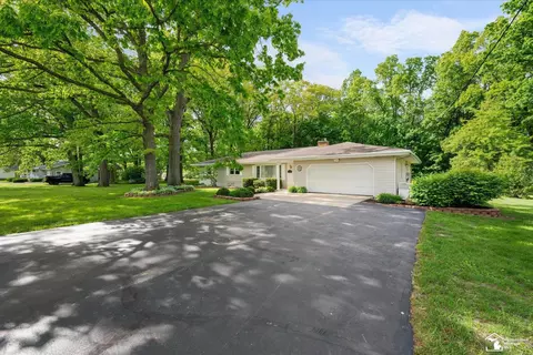 15034 Ida W, Petersburg, MI 49270