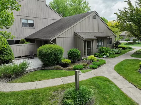 2339 Bay Woods, Bay City, MI 48706