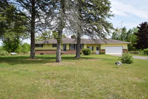 2680 W Erickson, Rhodes, MI 48652