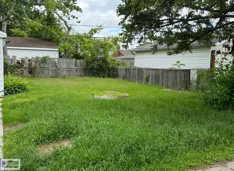 Exterior - 31638 Taft, Wayne, MI 48184 photo 1 of 1