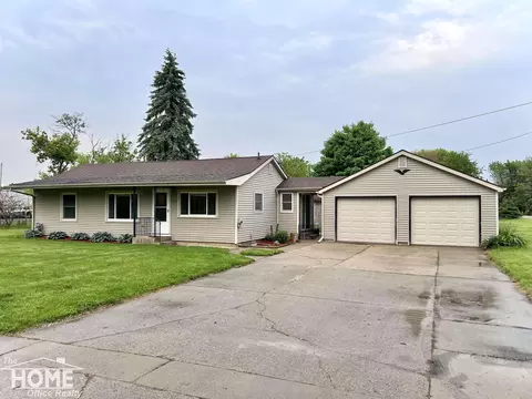 295 Rawleigh, Owosso, MI 48867