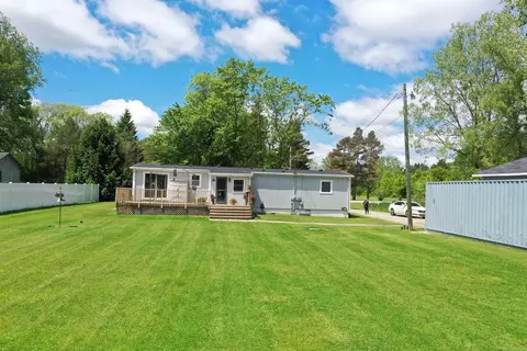 237 S Allen, Saint Clair, MI 48079 photo 21