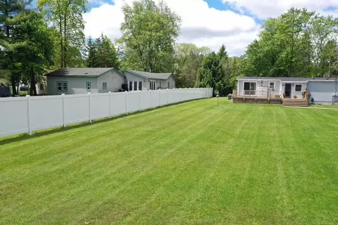 237 S Allen, Saint Clair, MI 48079 photo 30
