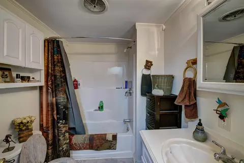 237 S Allen, Saint Clair, MI 48079 photo 9