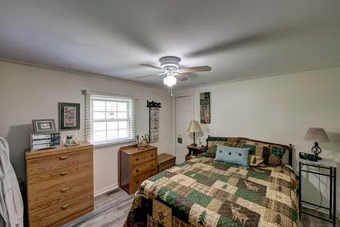 237 S Allen, Saint Clair, MI 48079 photo 11