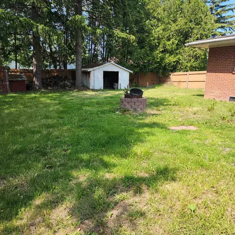 Exterior - 628 Jane, Pinconning, MI 48650 photo 5 of 6