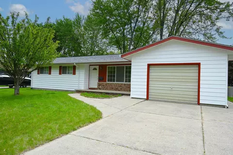 4205 Mckeith, Midland, MI 48642