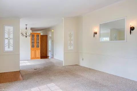 Living - 3490 Luce, Flushing, MI 48433 photo 10 of 10
