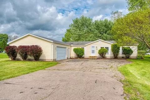 3490 Luce, Flushing, MI 48433