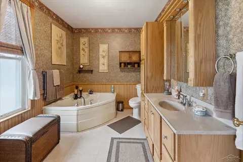 605 E Main, Sebewaing, MI 48759 photo 17
